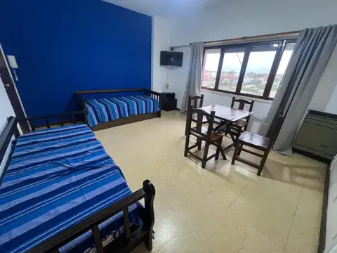 Departamento en Alquiler en Miramar, $ 350.000