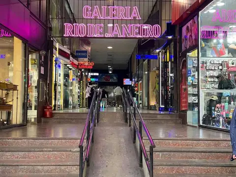 VENTA DE LOCAL COMERCIAL EN AV CABILDO BELGRANO 