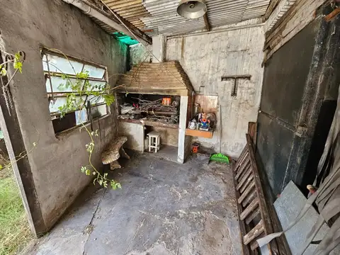 Casa 3 ambientes con 2 baños