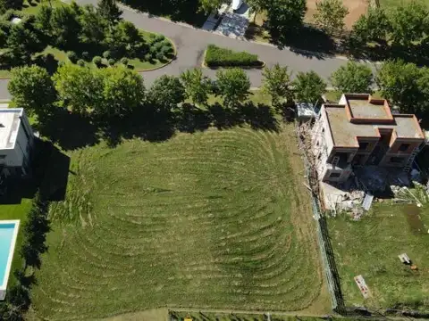 Terreno en Venta en El Cazal, USD 29.000