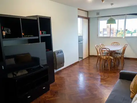 MENDOZA Nº 3818, PISO 08, DPTO. B