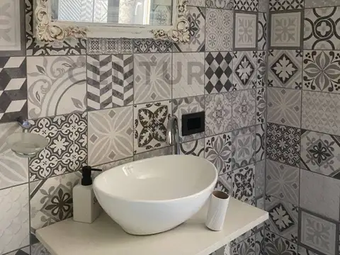 Casa 4 ambientes con 4 baños