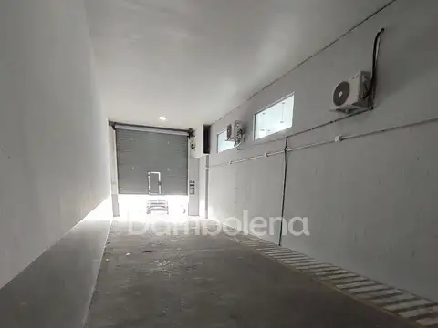 Depósito Galpón  en Alquiler, Villa Gobernador Udaondo, Ituzaingó