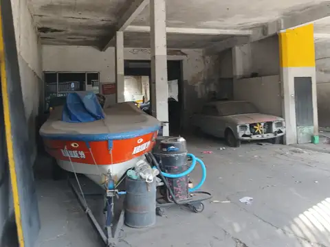 Galpon en Alquiler 14  mts Frente