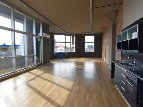 VENTA LOFT EN ESQUINA UNICO MOLINA CIUDAD, 115 M2