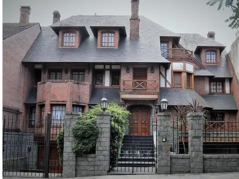 CASA EN ALQUILER EN MARTINEZ