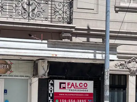 Boyaca y Rivadavia - Local - 21 m2 - Sin expensas