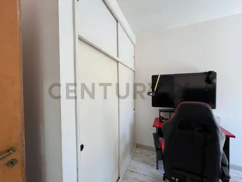 Av. Bernabe Marquez 2521 manzana 25 casa 22 , Piso manzana 25