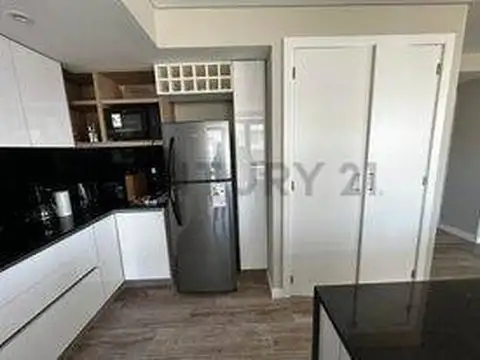 VENTA DEPARTAMENTO 3 AMBIENTES PLAYA GRANDE VISTA AL MAR