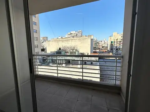 Lafuente 100, Piso 6