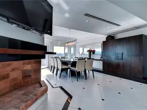 Departamento en Venta con 2 cocheras