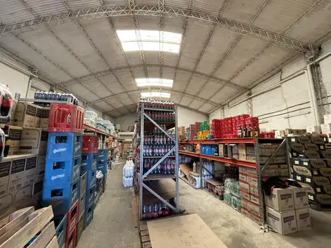 ¡Venta! Amplio Galpón en Bv Mitre ¡Con Escritura!