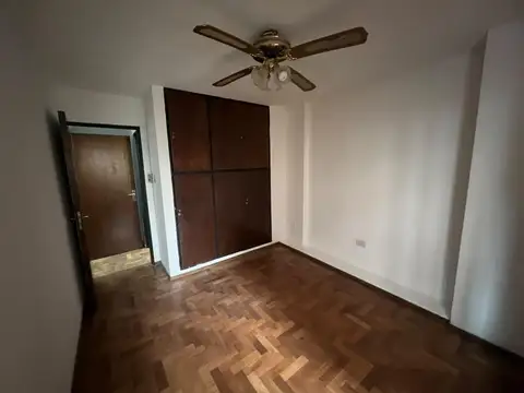 Departamento en alquiler 2 dormitorios con balcón externo