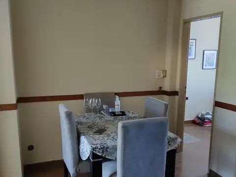 Casa en Venta con 5 cocheras