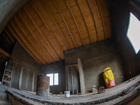 P.H. de amplias dimensiones, a terminar!