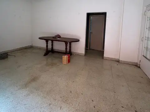 Depto Tipo Casa en Venta al Este