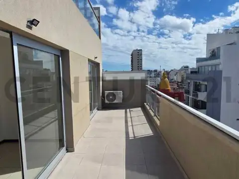 ALQUILER TRES AMBIENTES PISO 11