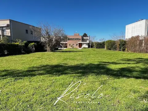 Lote en Venta. Barrio Cerrado. Zona Norte. Escobar