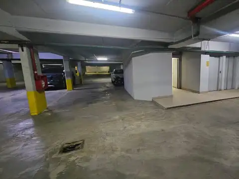 Cochera en Centro