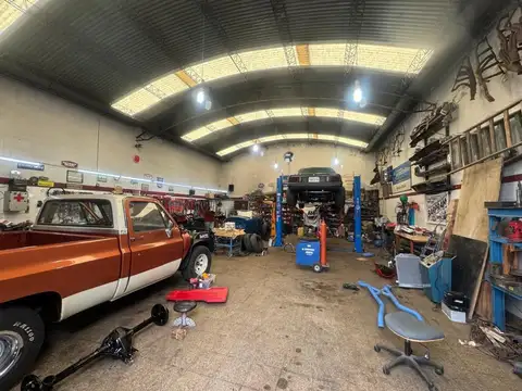 Galpon en Venta en El Palomar, USD 120.000