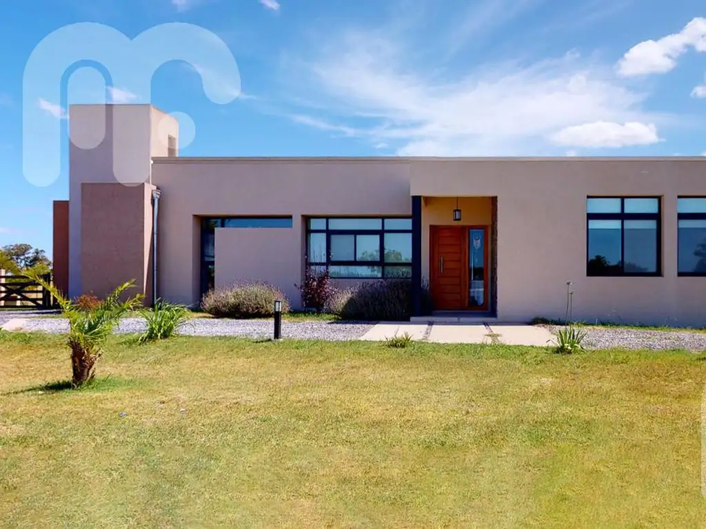 Casa en Venta en El Mirador Club de Campo