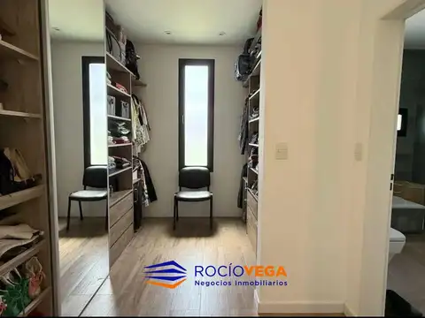 Casa 4 ambientes con 3 baños