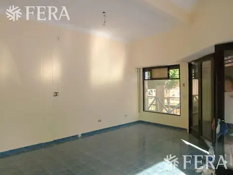 Venta de local en Sarandi