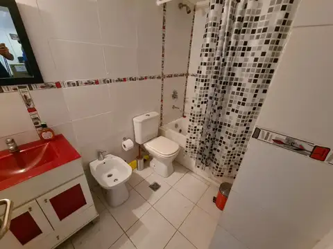 Depto Tipo Casa 4 ambientes con 1 baño
