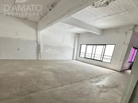 Av Francisco Beiro 4700