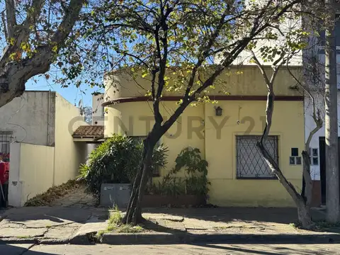 VENTA PH TRES AMBIENTES APTO CREDITO TERRAZA PATIO Y COCHERA EN VILLA SARMIENTO