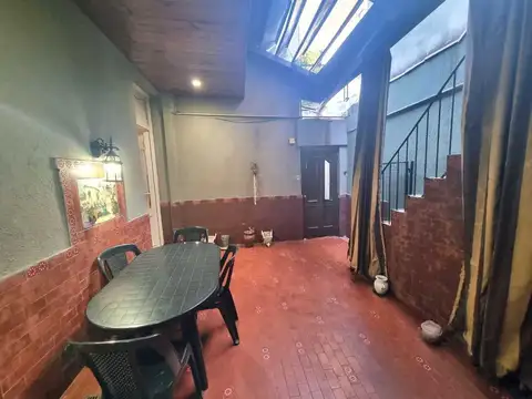 Depto Tipo Casa en Venta de 4 ambientes