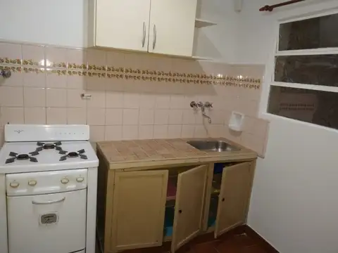 Depto Tipo Casa en Venta en Villa Lugano, USD 90.000