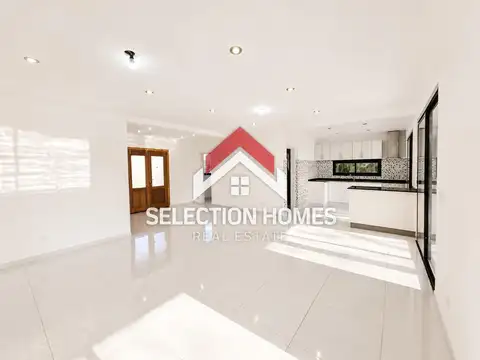 Casa en Venta con 1 cochera