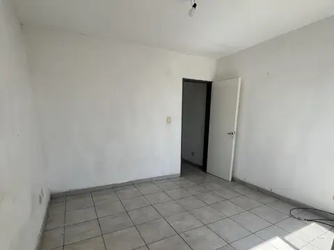 Departamento en Alquiler en Munro-Este, $ 630.000