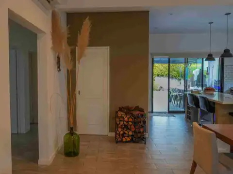 Casa  venta vila marina 1  pileta barrio náutico