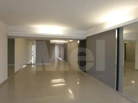 Departamento en Alquiler en Colegiales, $ 950.000