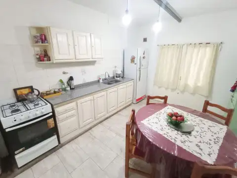 CASA 2 AMBIENTES EN VENTA SAN JUSTO