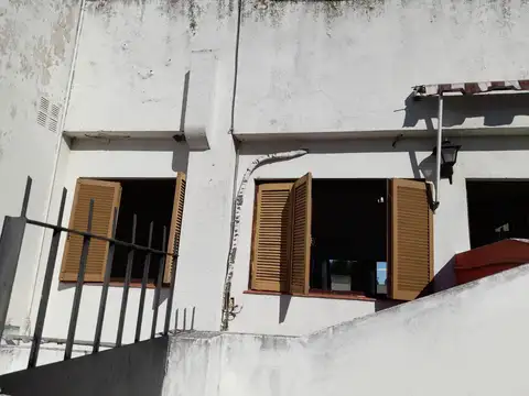 Depto Tipo Casa en Alquiler en La Lucila-Vias/Maipu, $ 950.000