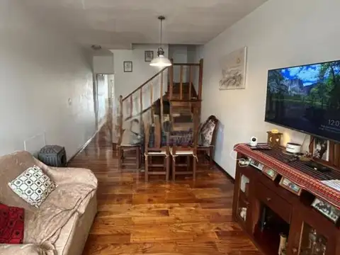 Casa 4 ambientes con 1 baño