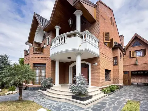 CHALET EN VENTA EN R. CALZADA