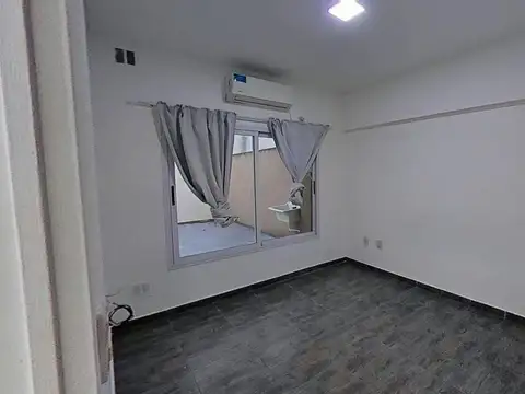 Depto Tipo Casa en Alquiler de 2 ambientes