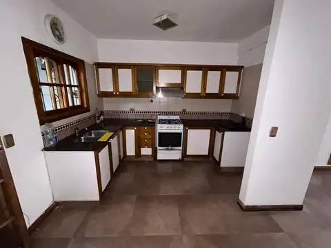Casa en Alquiler 25 años