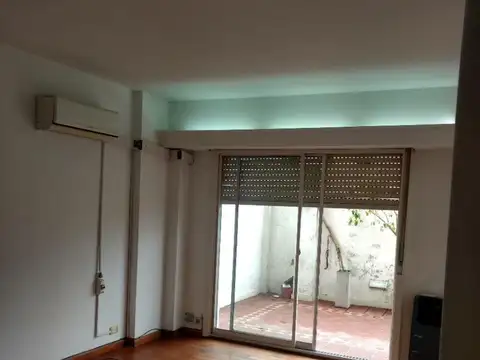 Departamento 3 Amb. C/Patio Garibaldi 115 1º Quilmes Centro