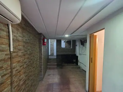 ALQULER DEPOSITO/LOCAL EN AGRONOMIA