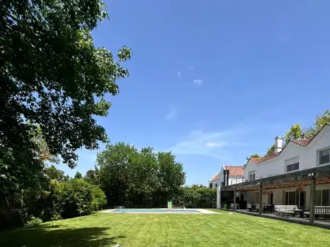 Casa en Alquiler Temporal A Estrenar