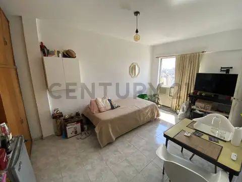 Venta departamento monoambiente Monserrat Luminoso