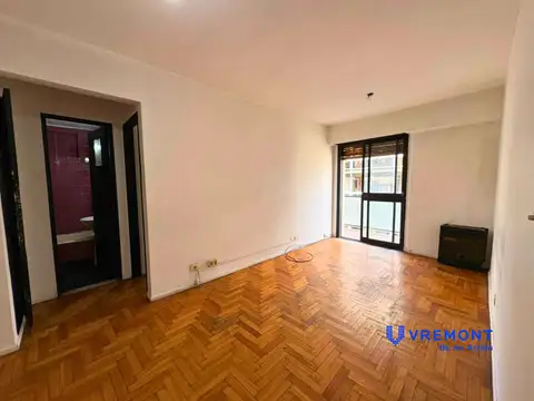 Venta de departamento 2 ambientes con balcón al frente en el barrio de San Nicolás!