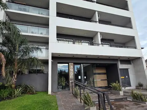 DEPTO 2 AMB C/BALCON, SUM, GYM Y PILETA FRENTE A UNLA!