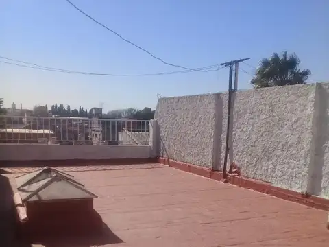 AMPLIO PH 2 AMBIENTES 