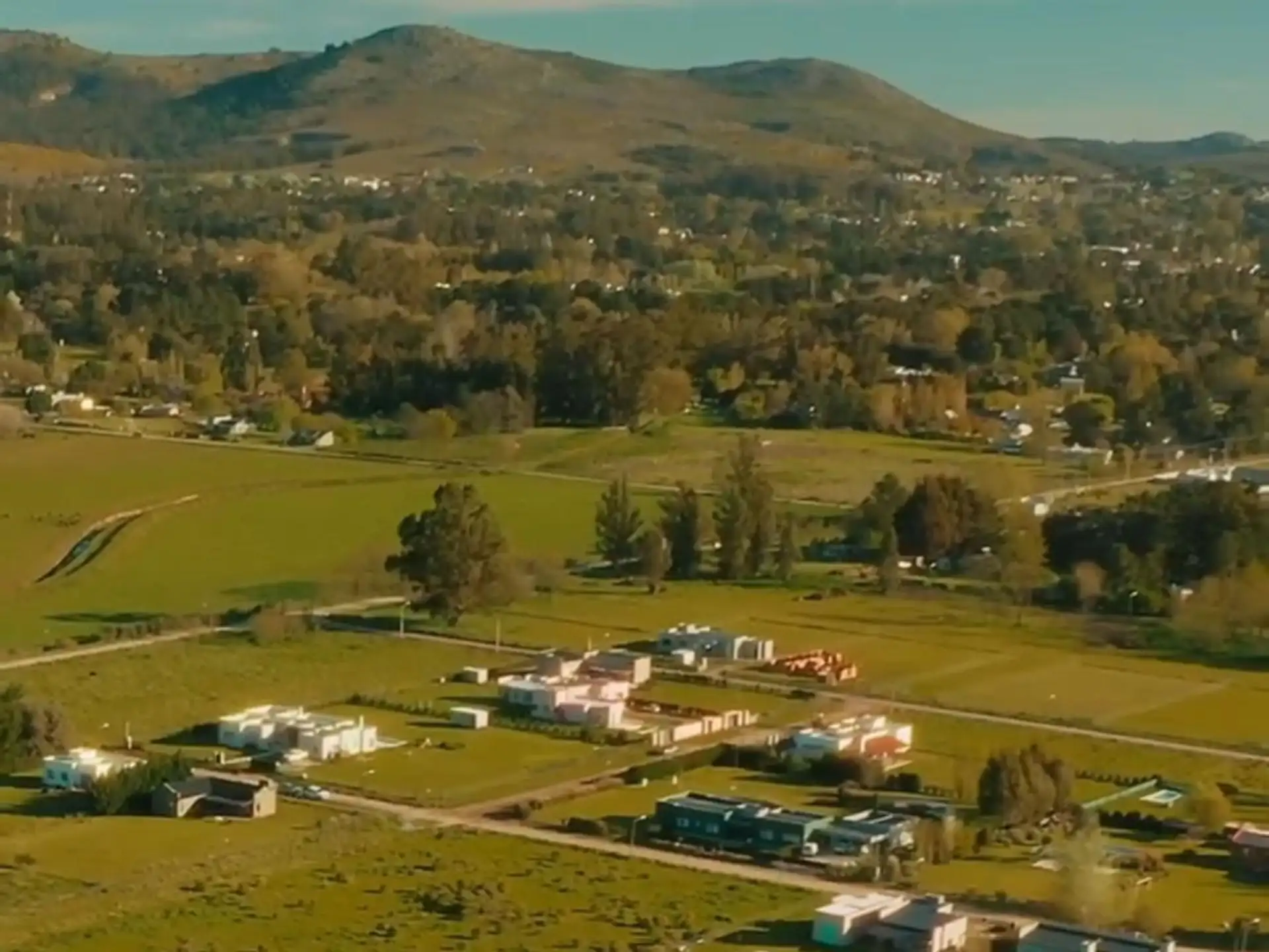 Terreno 4600m² en zona Pedersen, apto subdivisión